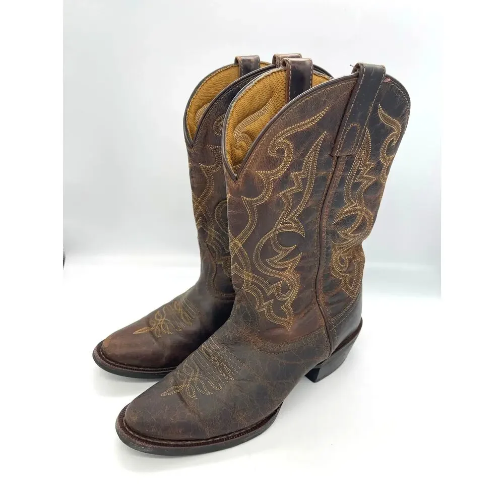 Laredo maddie women